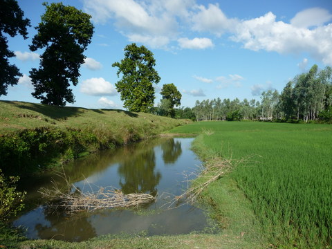 b-iside_enclave.jpg b-iside_enclave.jpg