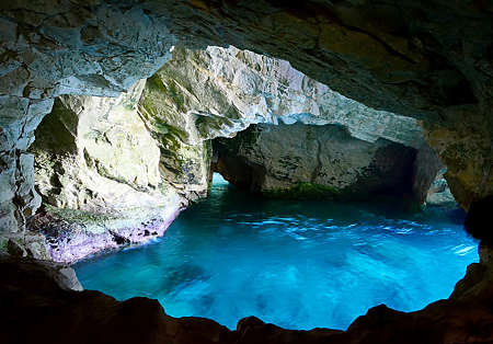 Rosh Hanikra Grottoes